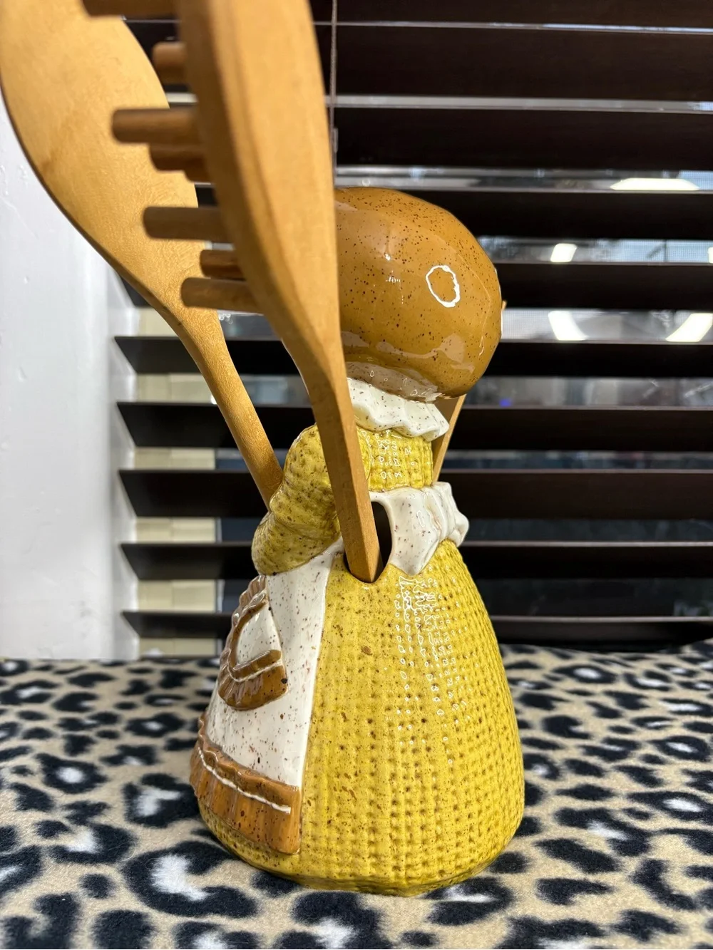 N/A decorative ceramic
